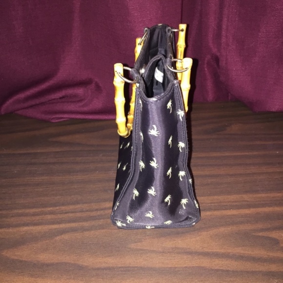 Sunny Hawaii Handbag - Picture 3 of 5